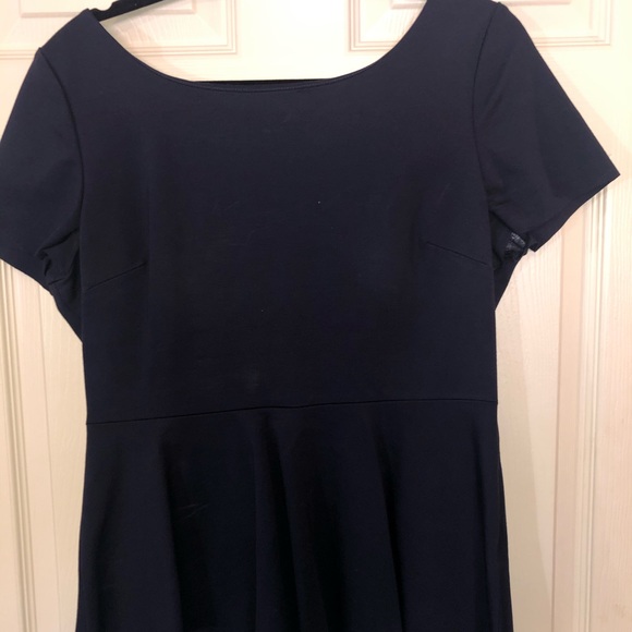 Tahari peplum shirt! Large - Picture 2 of 3